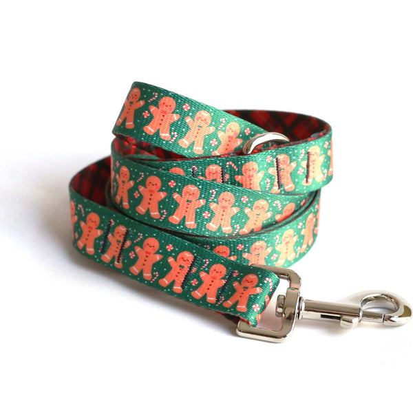 Gingerbread & Cranberry Plaid Dog Leash - Clive and Bacon