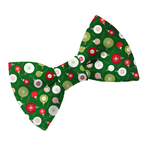 Green Ornaments Plaid Bow Tie - Clive and Bacon